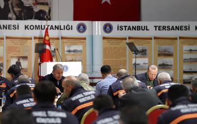 Cumhurbaşkanımız Sn. Erdoğan, İstanbul Tersanesi Komutanlığında Görevli İşçilerimizle İftarda Bir Araya Geldi